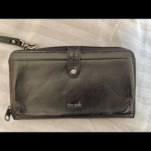 The sak wallet/crossbody